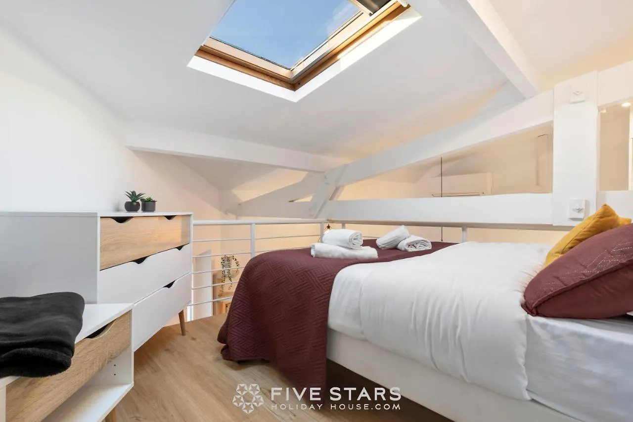 Studio Fleur FSHH Nice 0*,  France